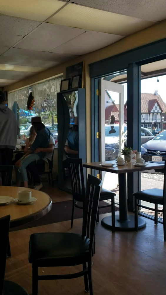 Olsen's Danish Village Bakery