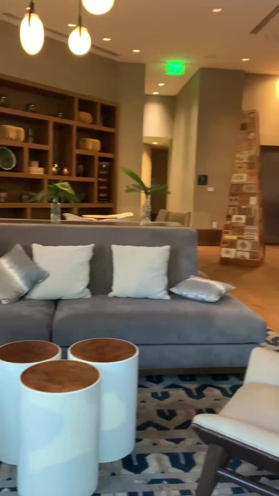Caña Restaurant and Lounge