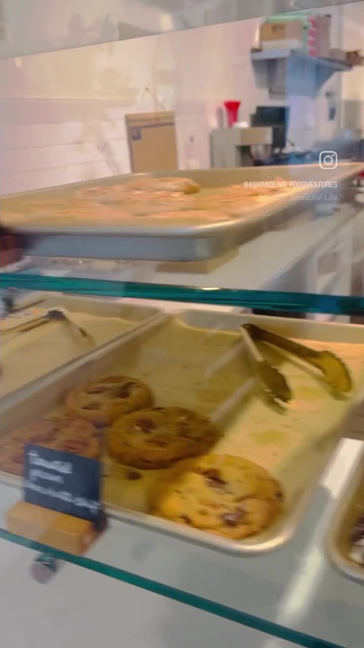 Penny And Pearl Bakeshop