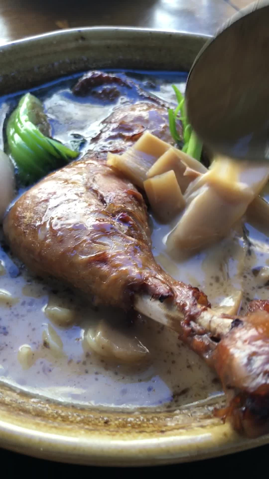 Video review of Nojo Ramen Tavern