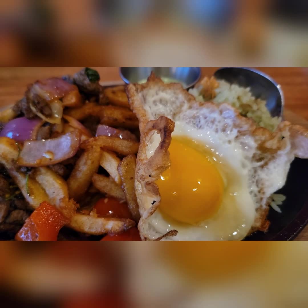 District Seven Kitchen