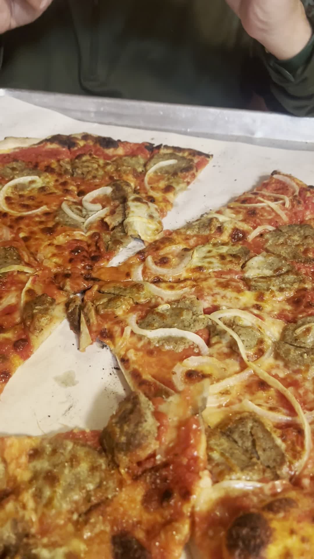 Video review of Sally's Apizza