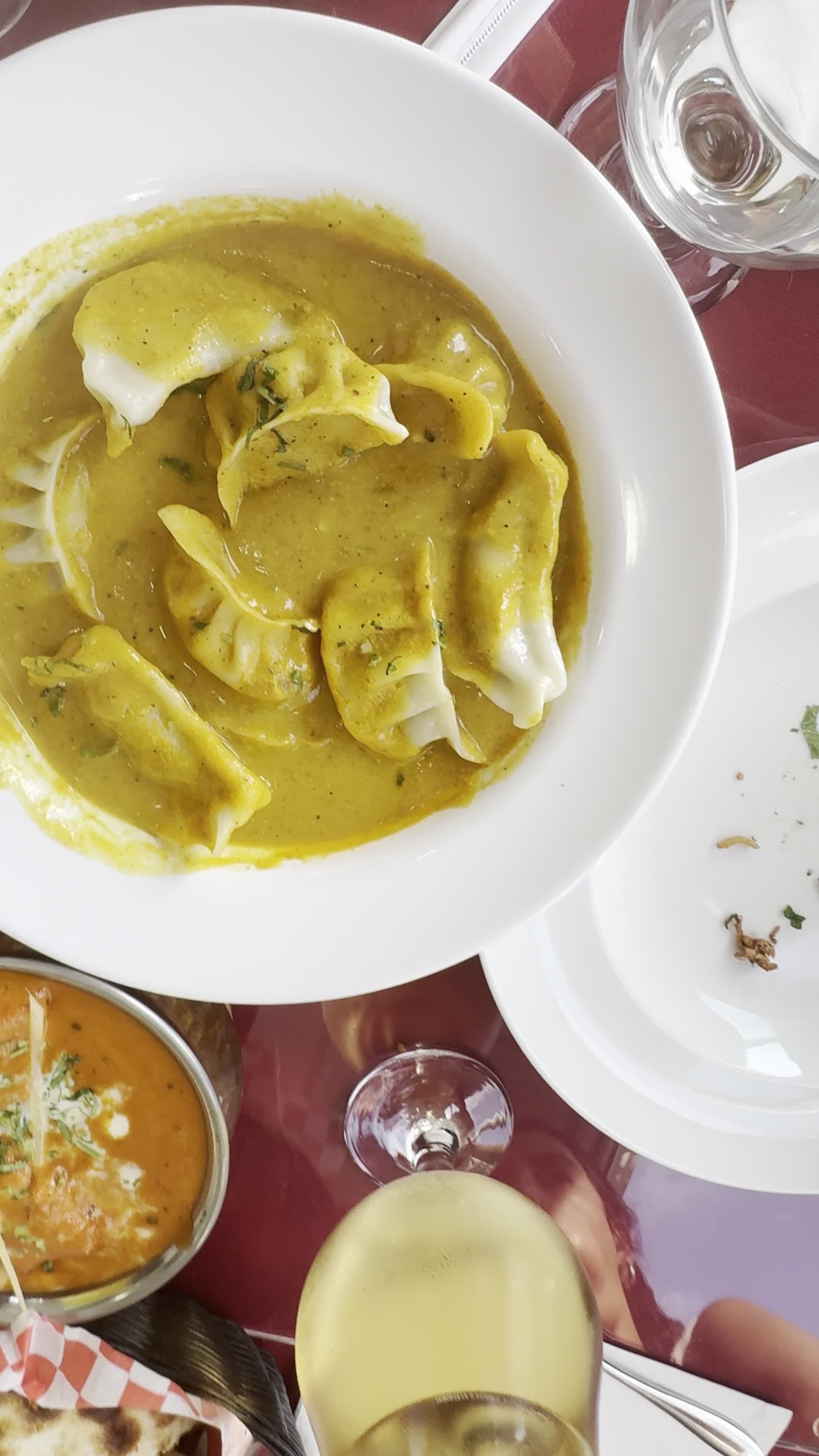 Golden Swiss Eat and Run