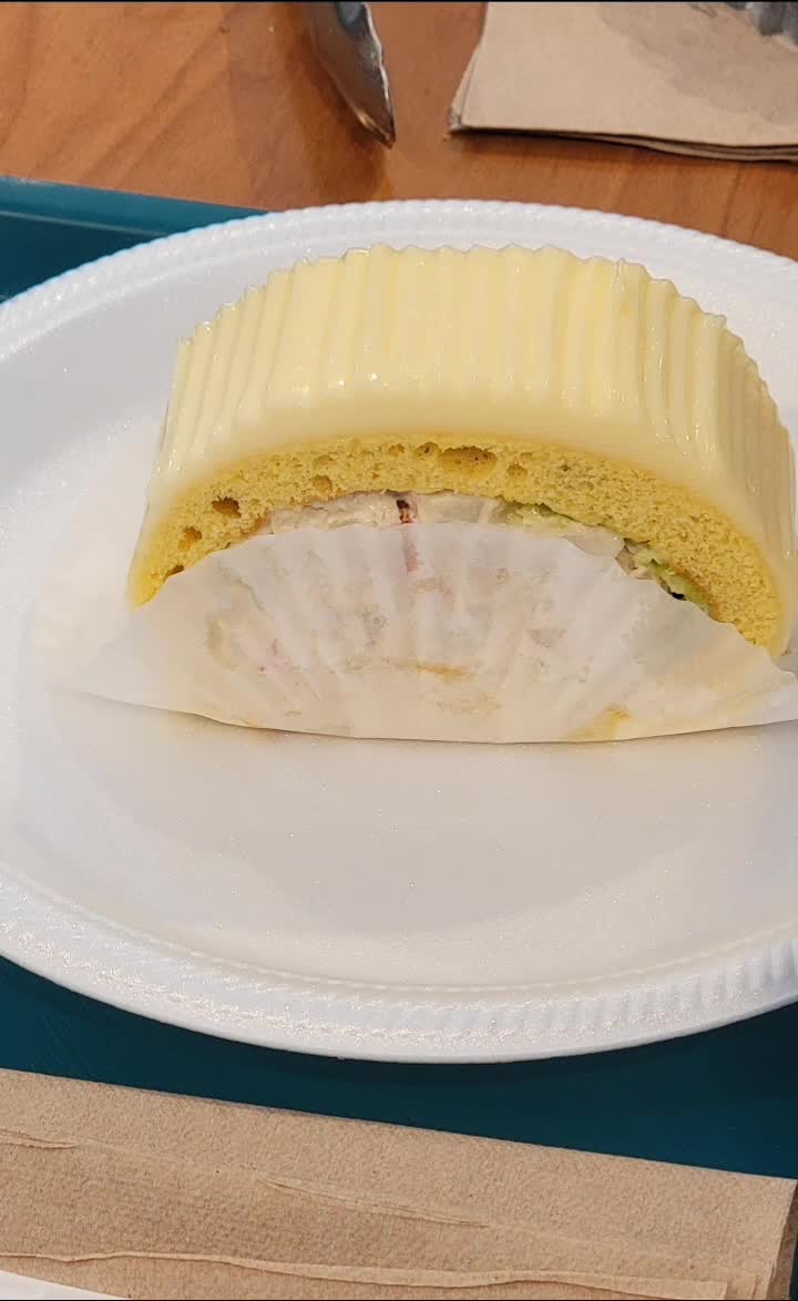 Versailles Bakery