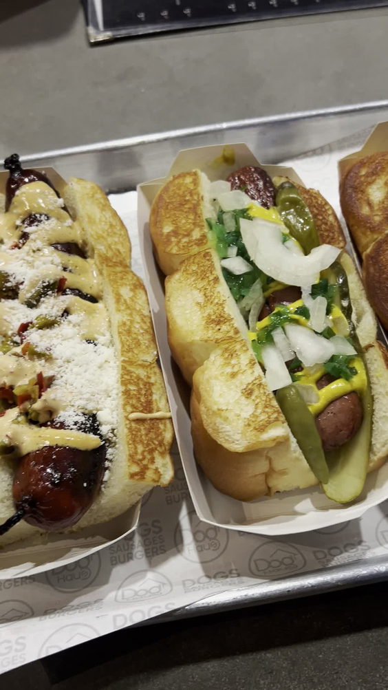 Dog haus