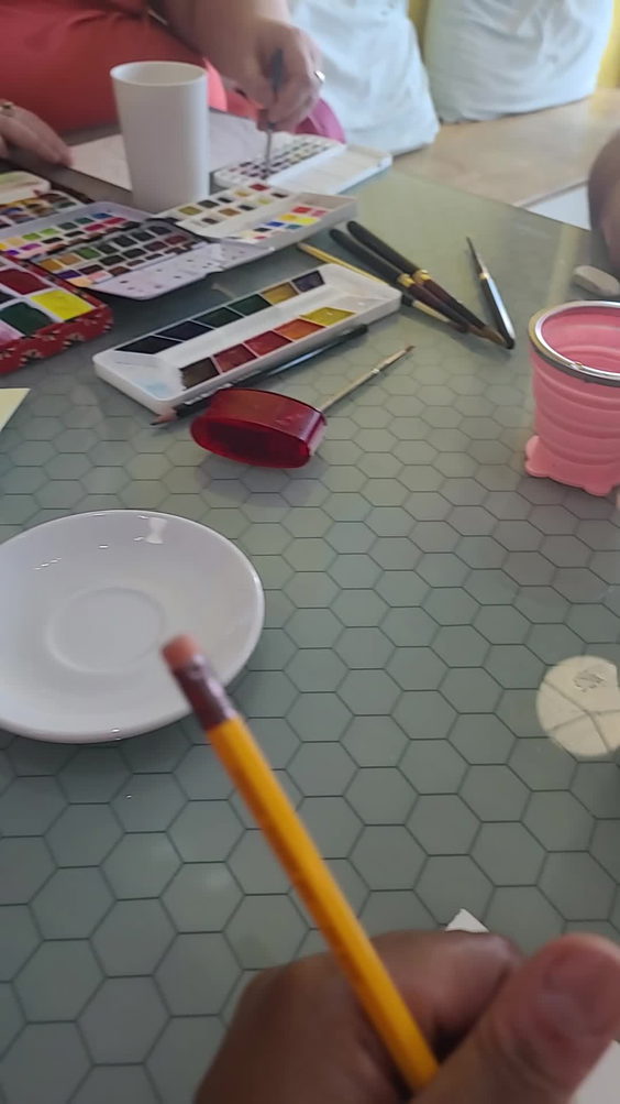 Honey Art Cafe