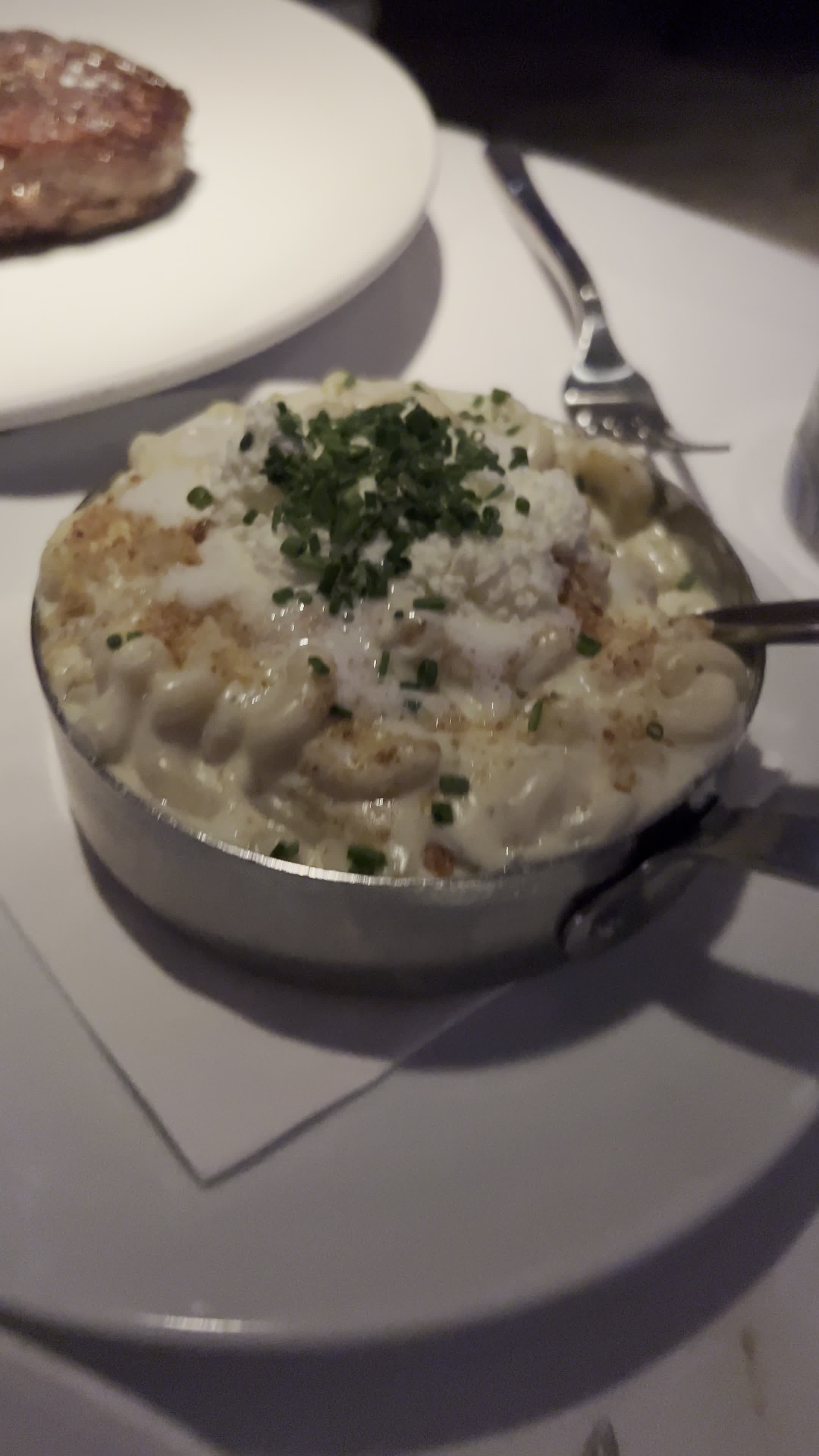 Selanne Steak Tavern