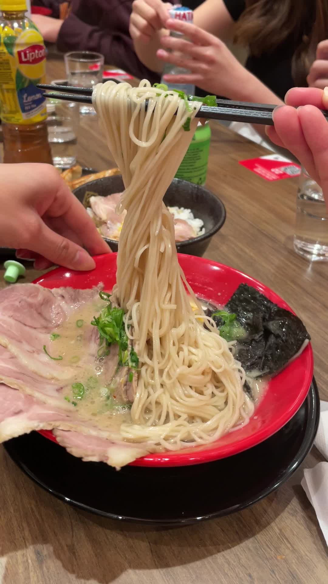 Video review of Chaco Ramen