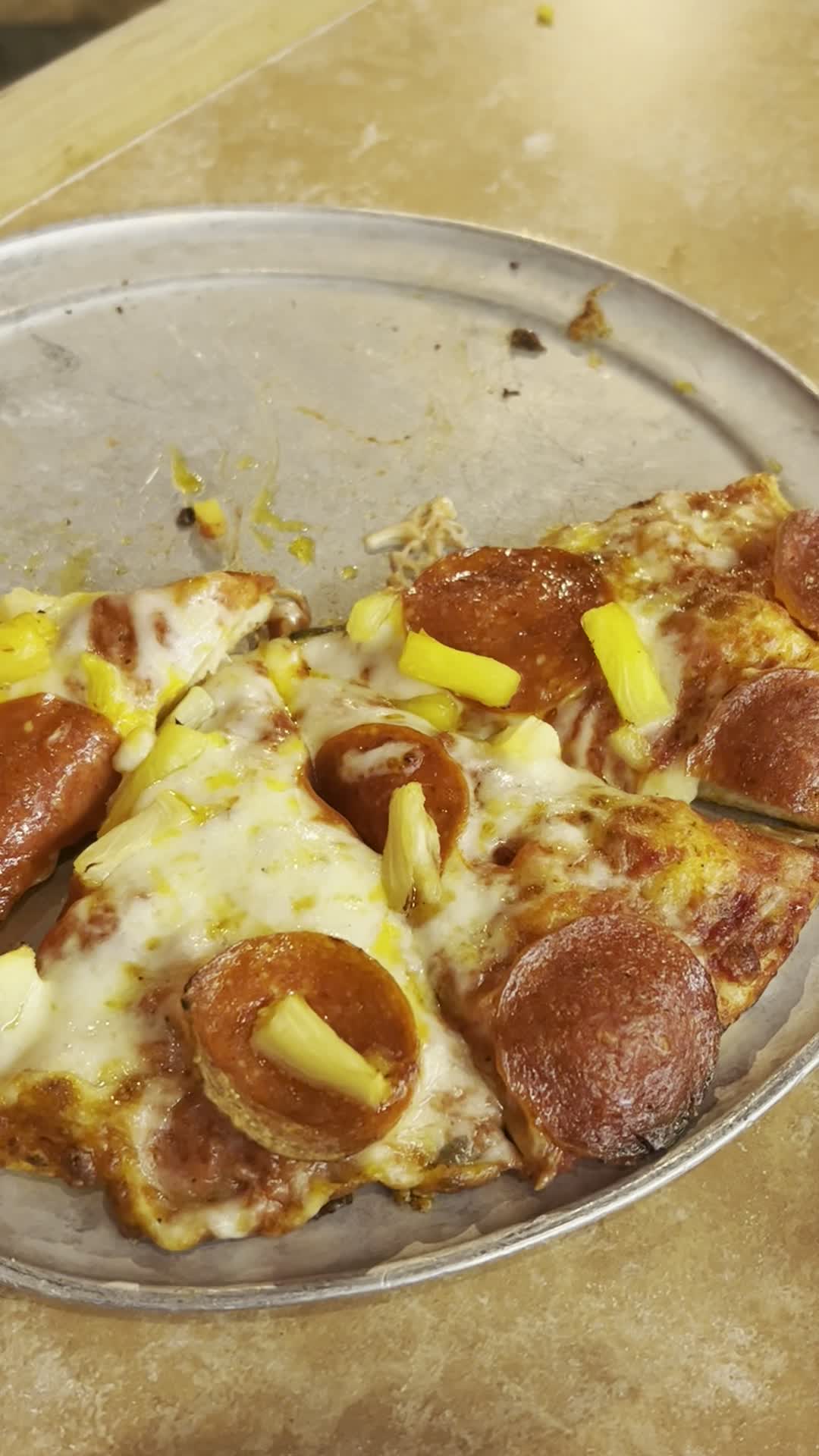 Toppers Pizza Place