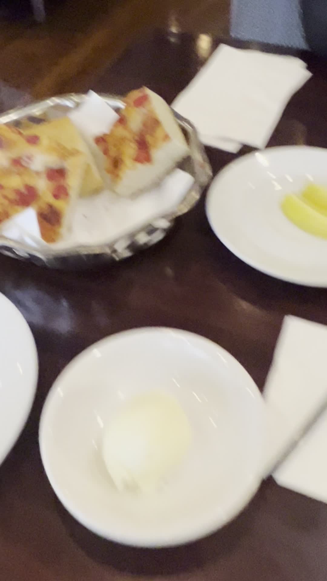 Video review of Calo Ristorante