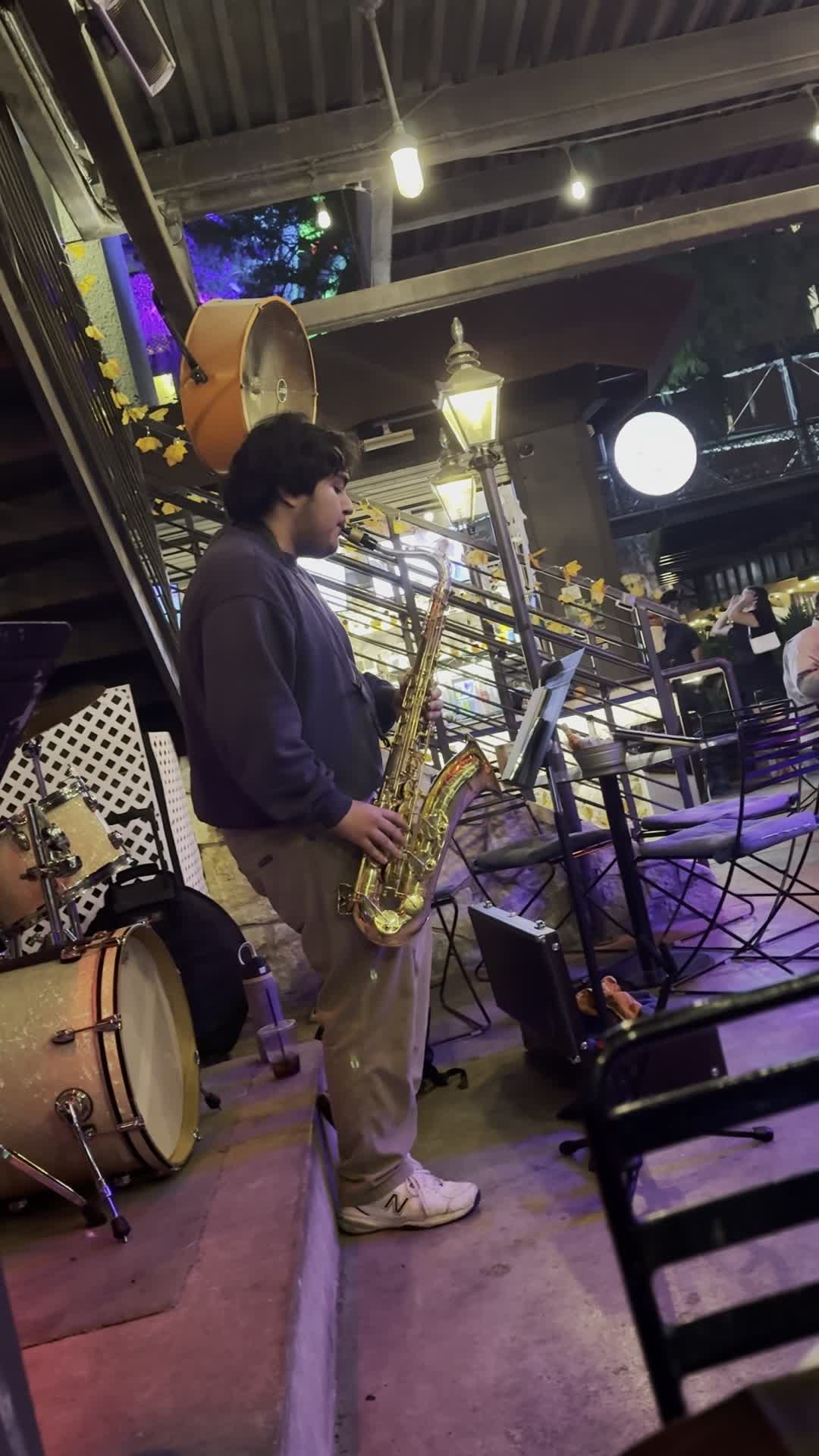 Video review of On The Bend