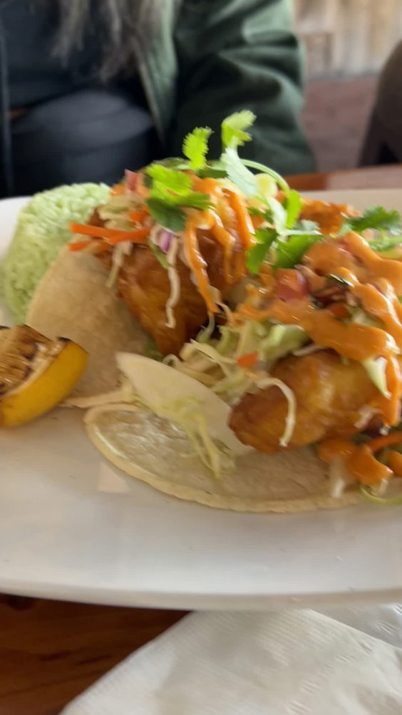 Off The Hook Fish Grill
