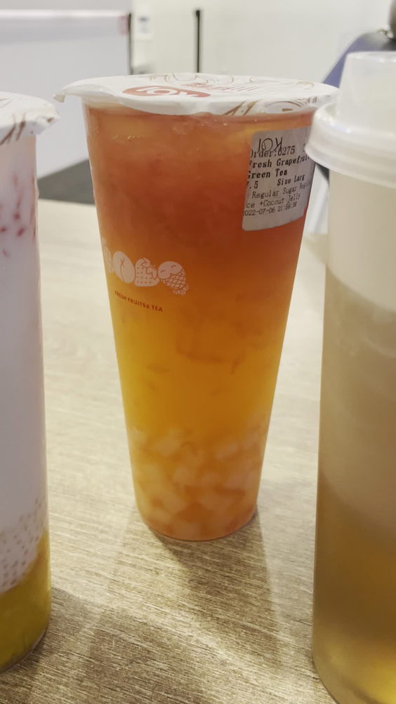 Koi Fresh Fruits & Tea
