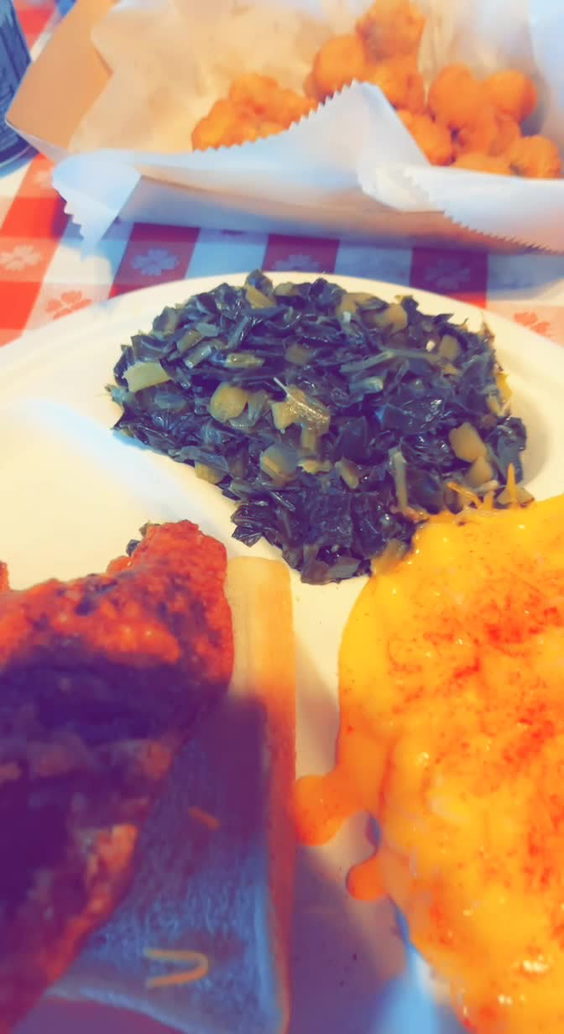 Gus's World Famous Fried Chicken