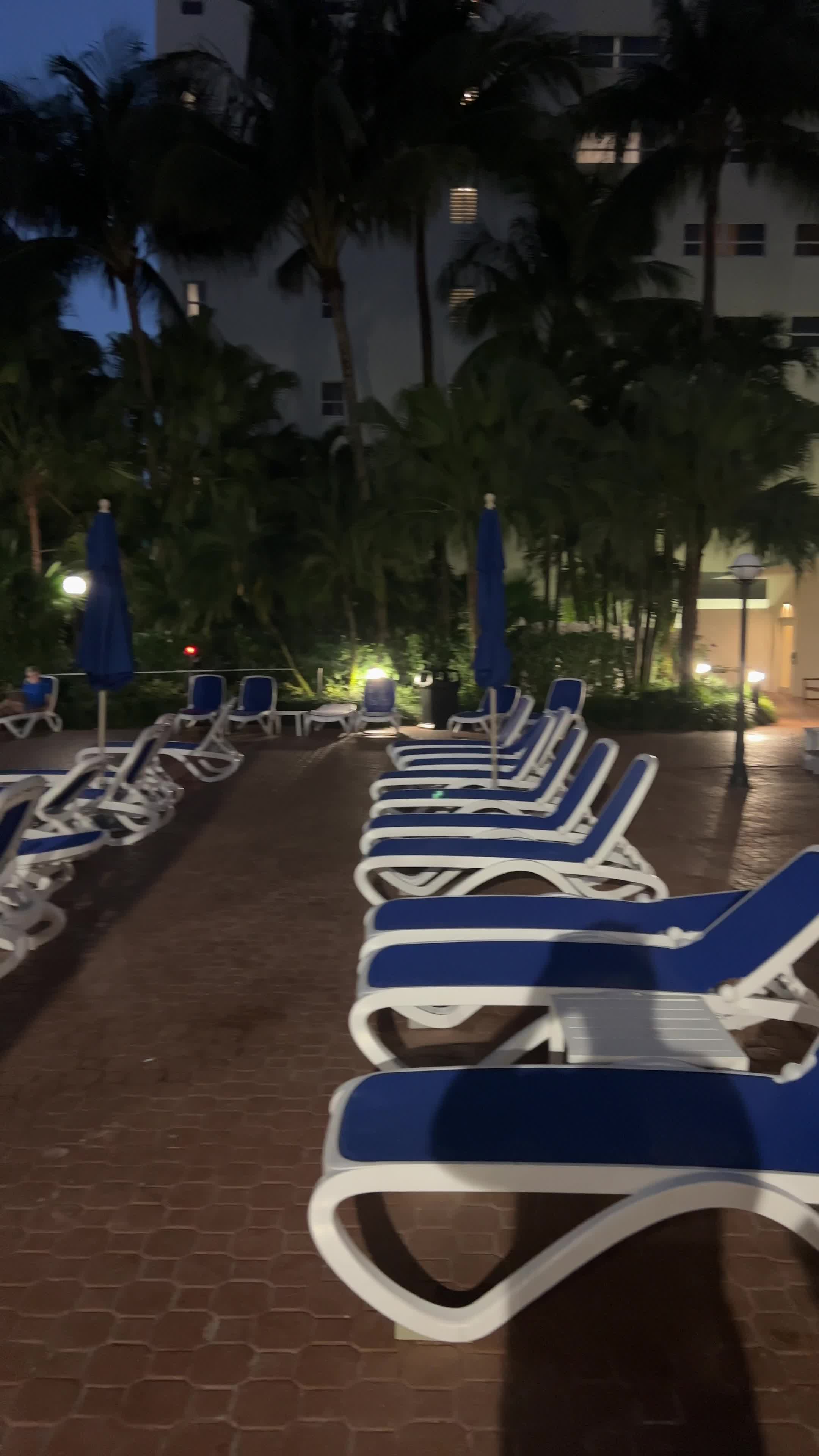 Radisson Resort Miami Beach