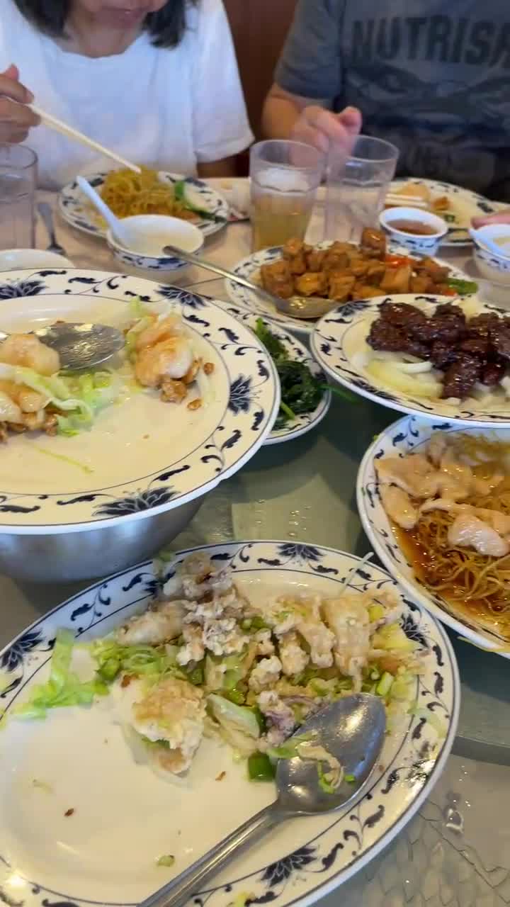 Video review of Town Sent Seafood Restaurant