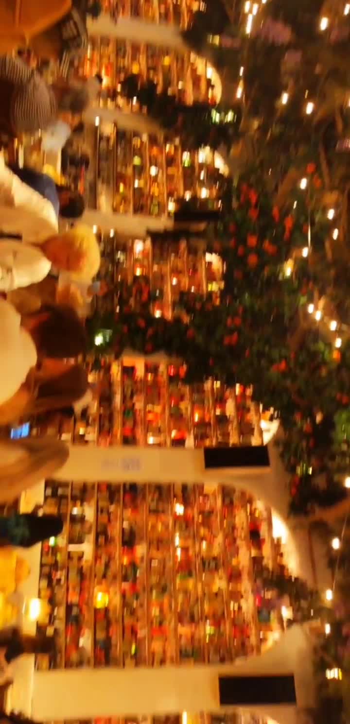 Video review of Circolo Popolare