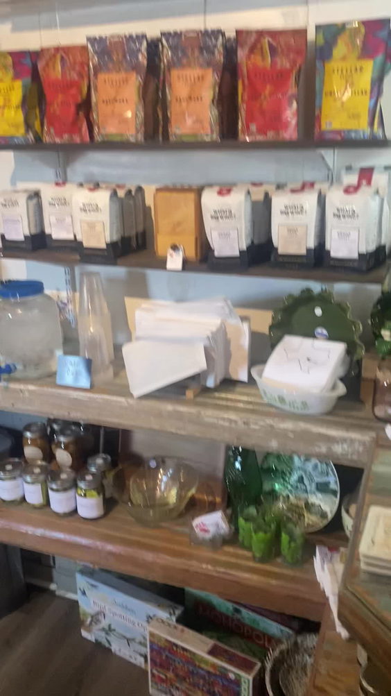 Hatch Cafe & Bistro