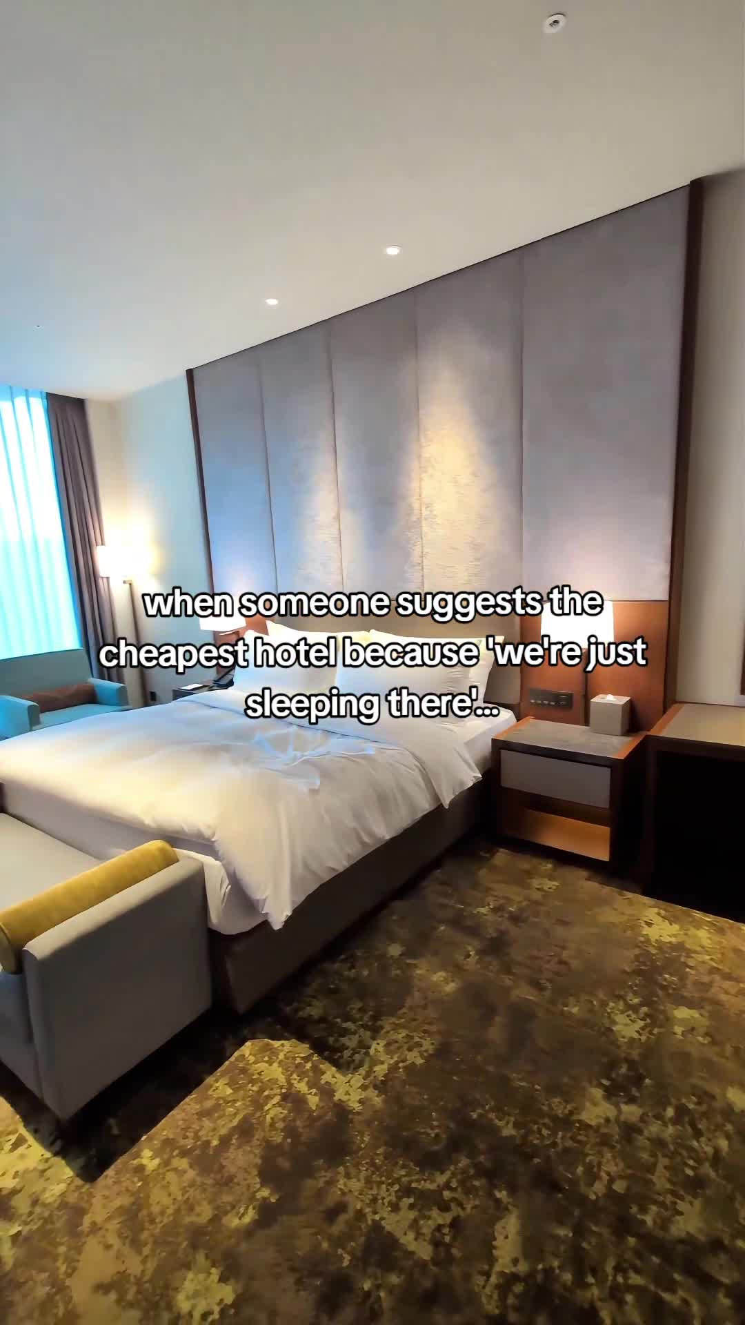 Courtyard by Marriott Taipei (台北六福萬怡酒店)