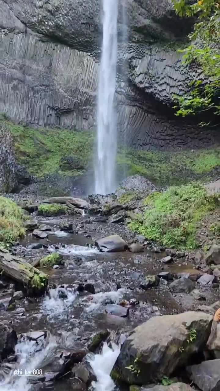 Video review of Latourell Falls