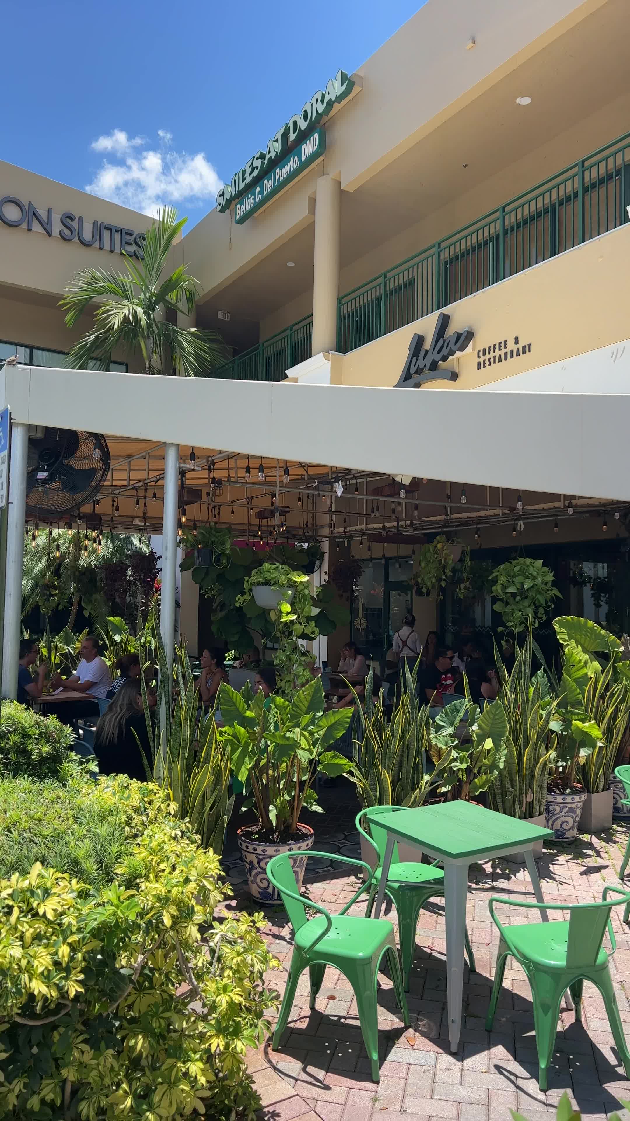 Luka Restaurant and Coffee