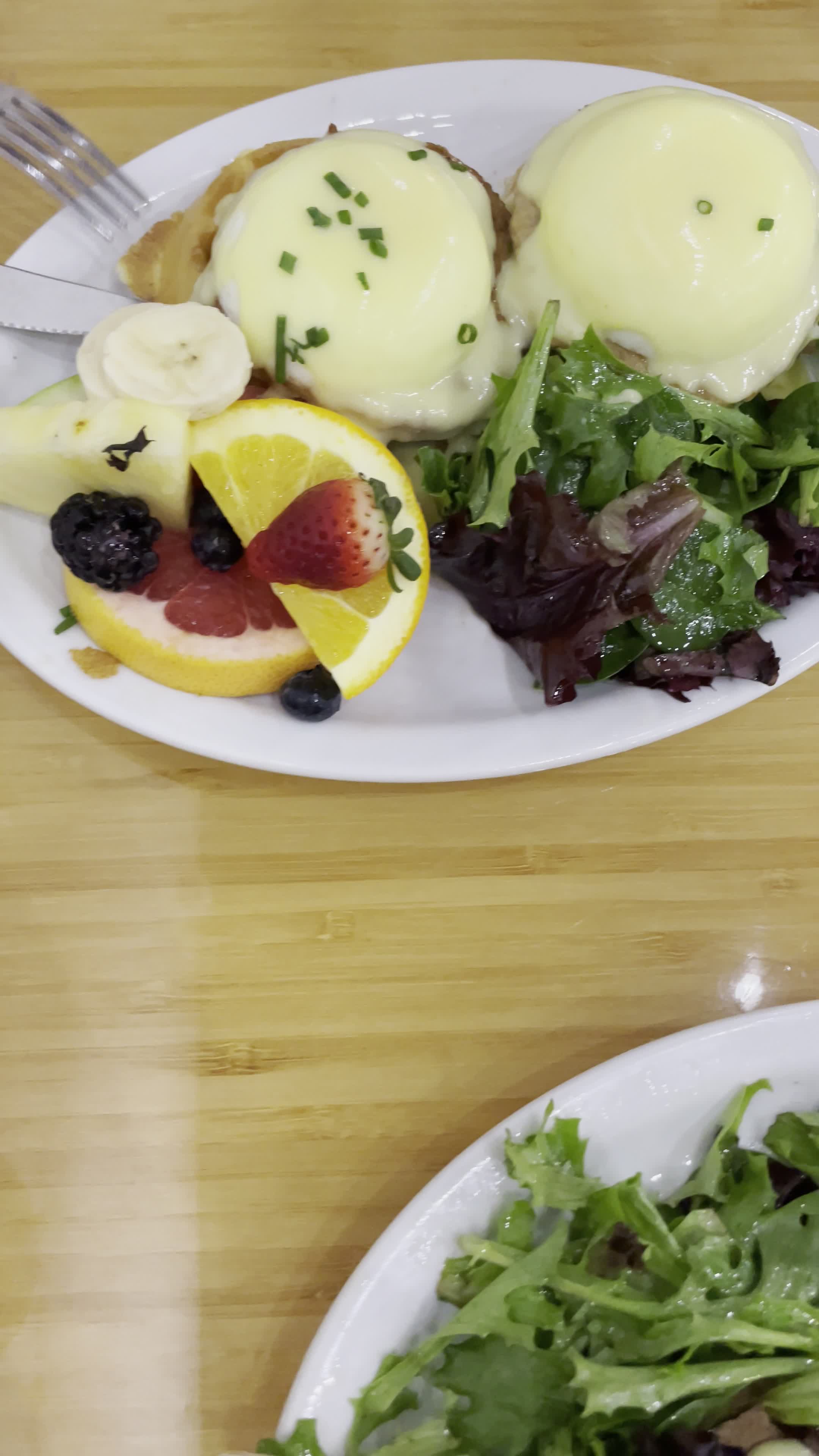 Video review of Starving Artist Waffles & Espresso