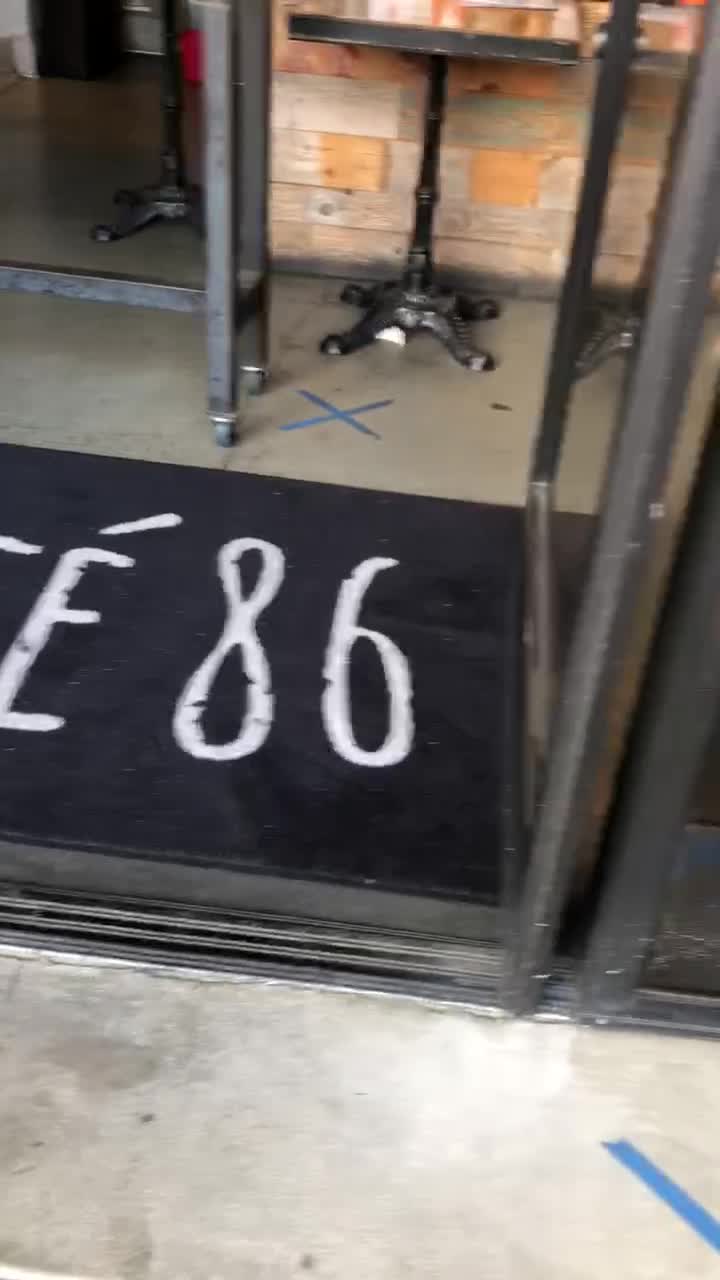 Cafe 86