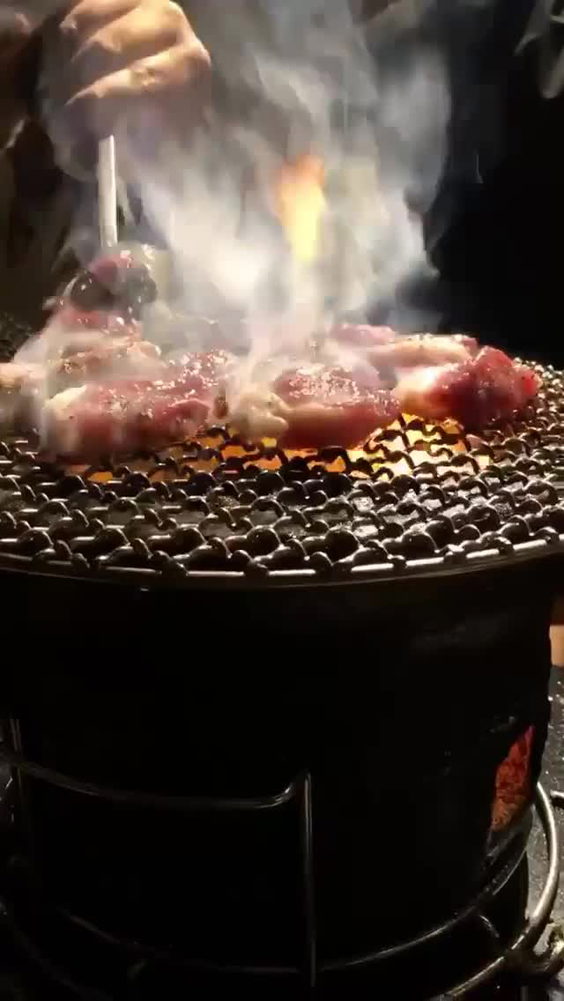 Ishoni Yakiniku