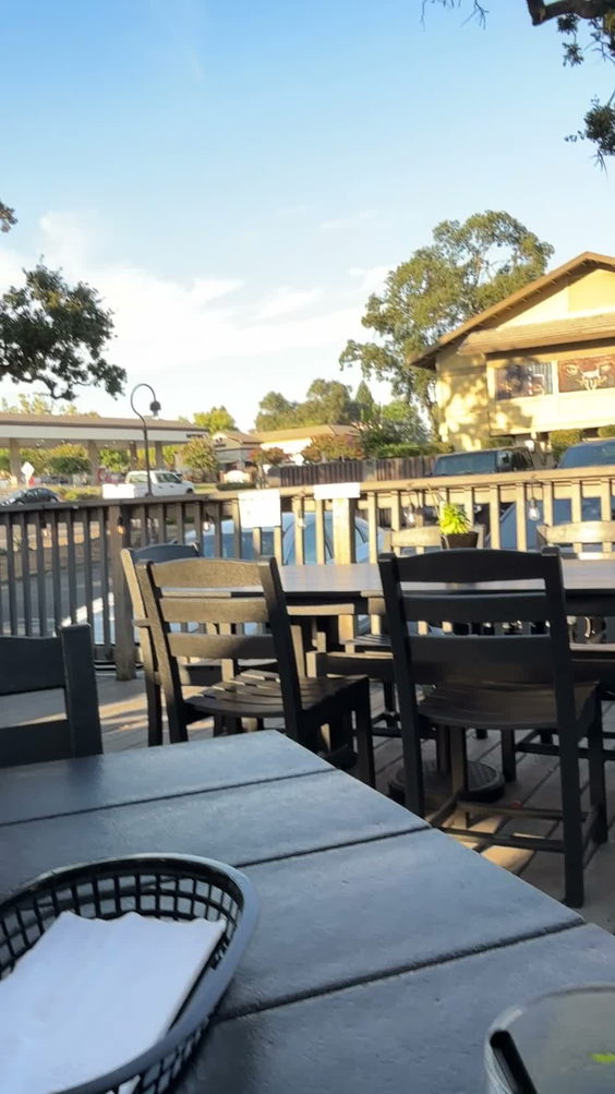 El Dorado Saloon & Grill