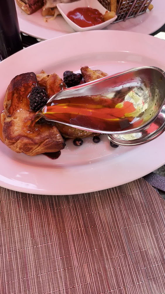 OHK Bar & Restaurant