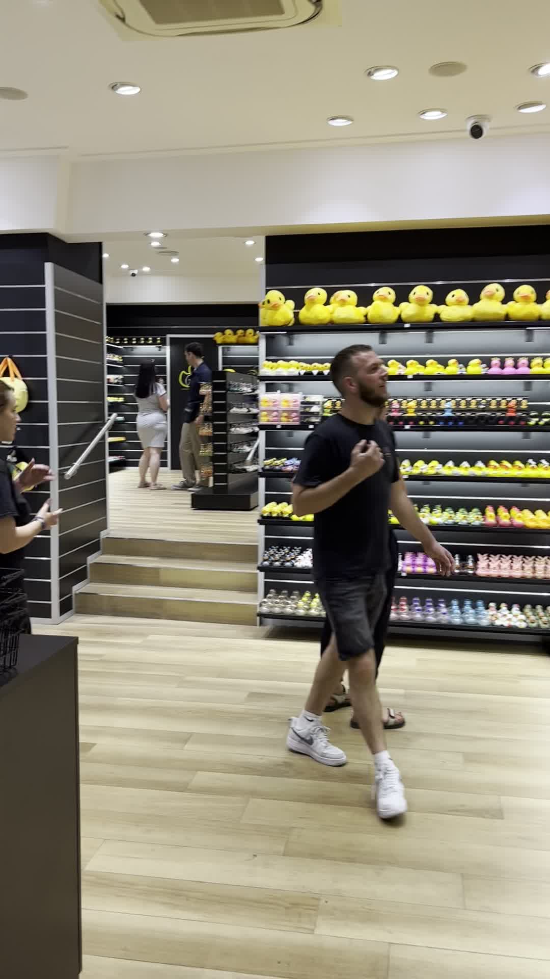 Video review of Salotto 42