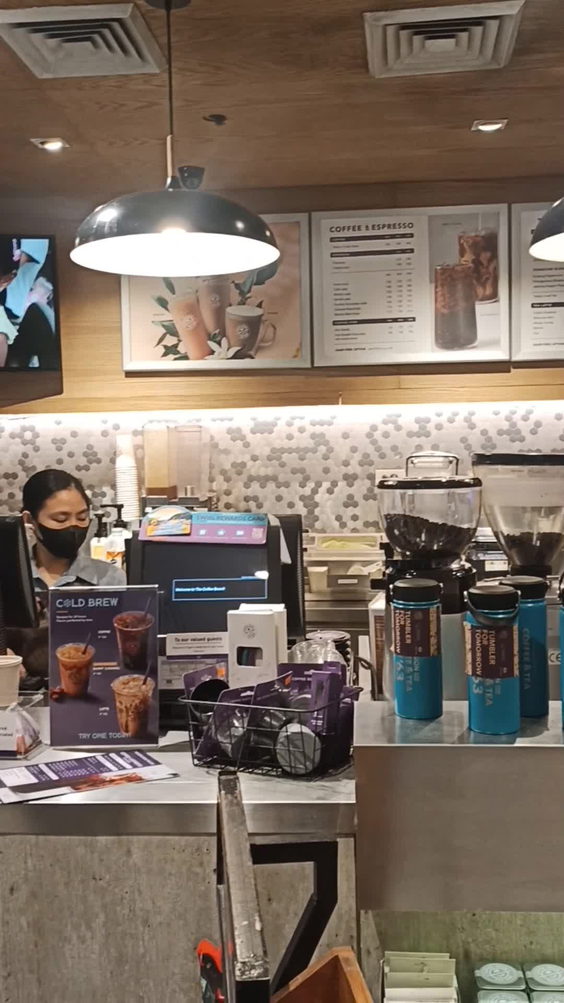 The Coffee Bean and Tea Leaf - SM Megamall