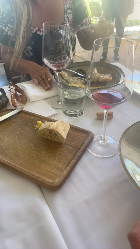 Nella Kitchen And Bar
