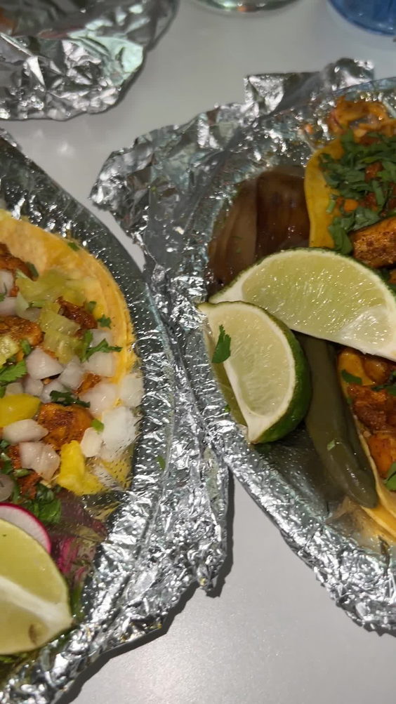 El Halal Amigos