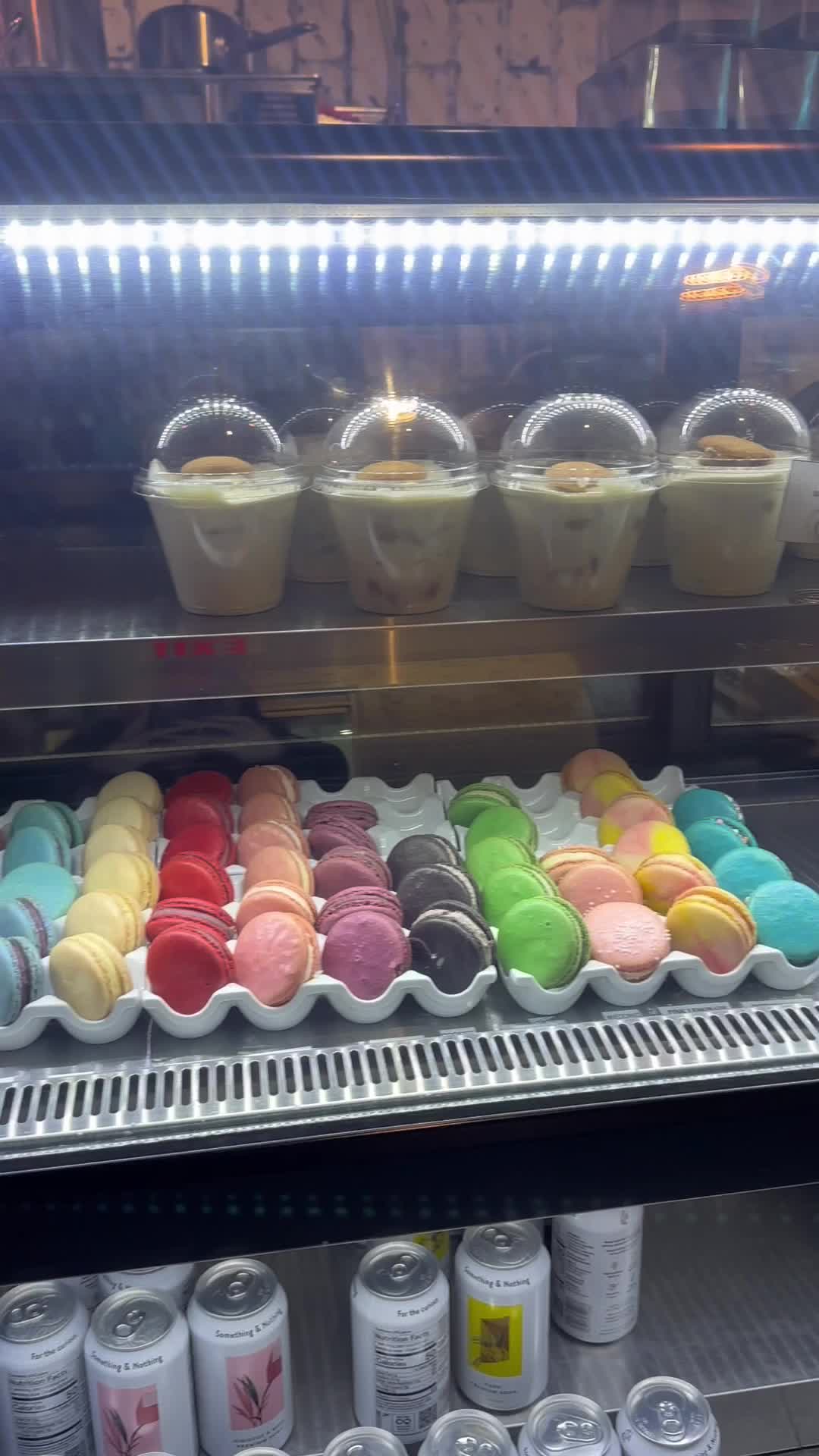 Video review of Sweet Moment