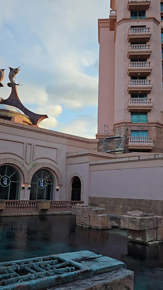 Atlantis Paradise Island