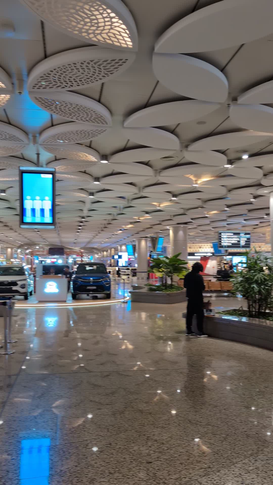 Chhatrapati Shivaji International Airport Terminal 2 Departure Gate 1