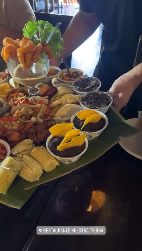 Nuestra Tierra Restaurante