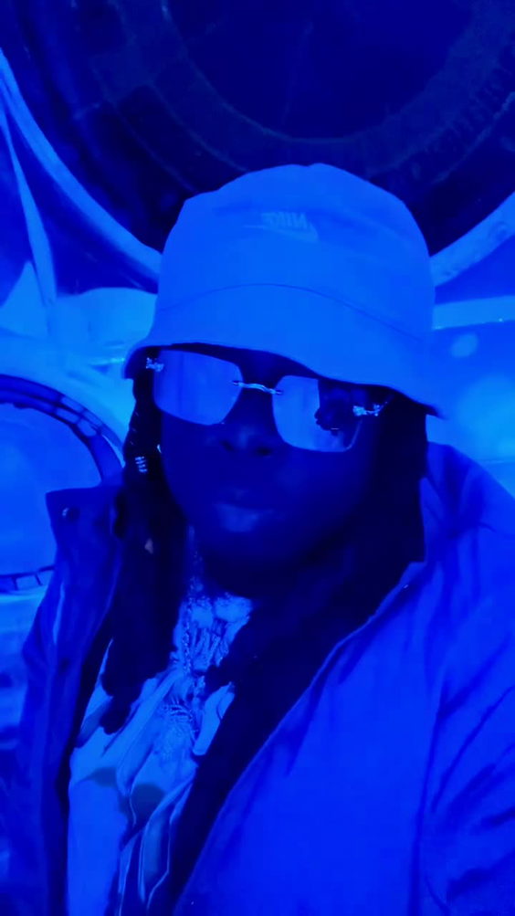 minus5 ICEBAR