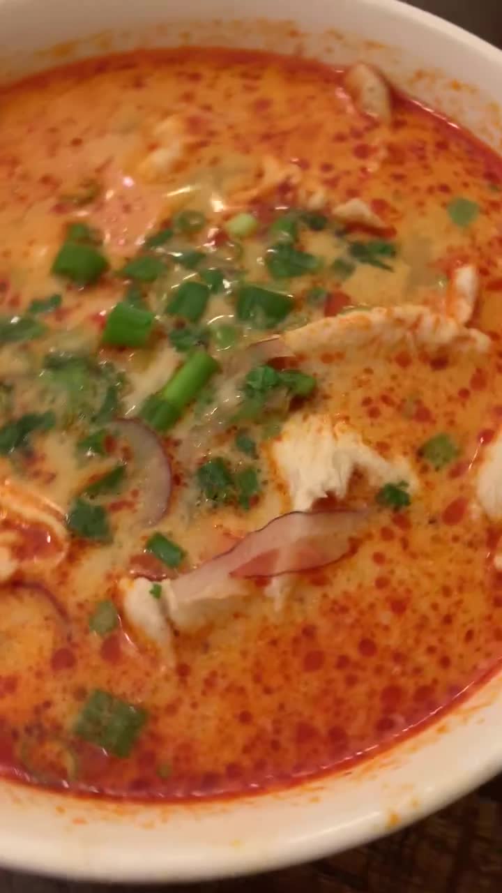 Video review of Pho Huong Viet