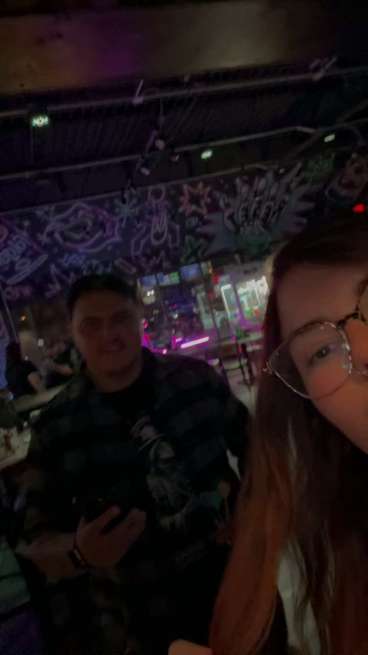 Bar 145