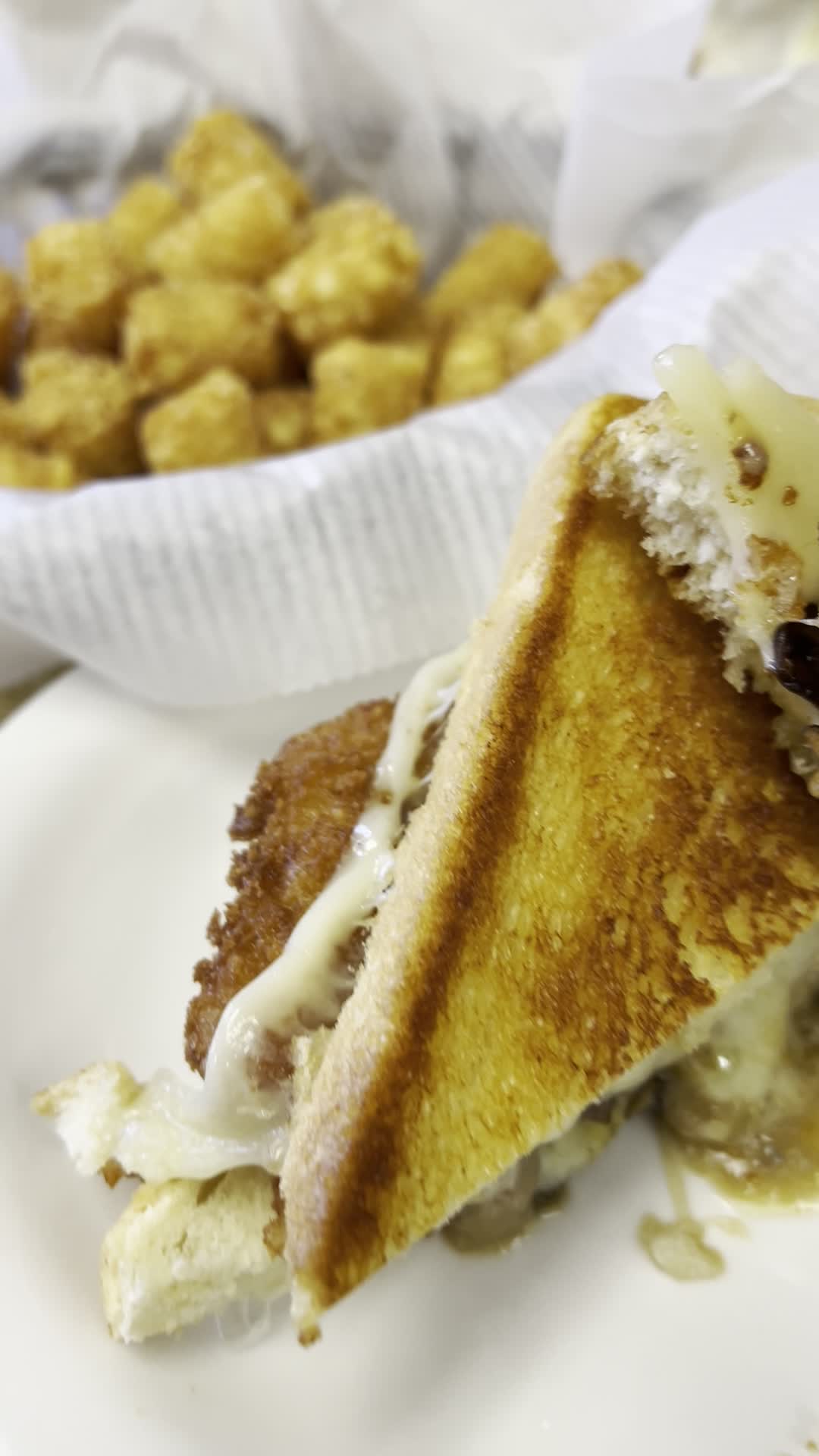 Video review of Early Bird Diner