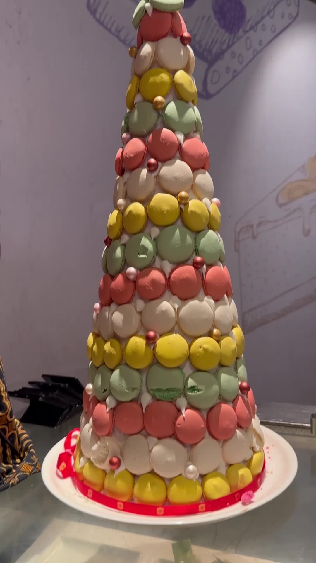 Video review of Circles Event Café