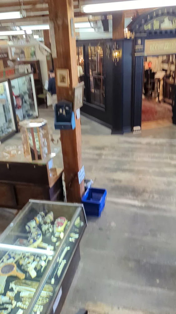 King Richard's Antique Center