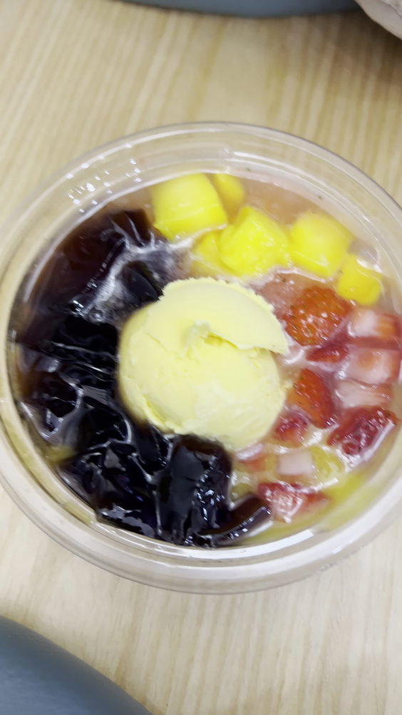 Mango Mango Dessert