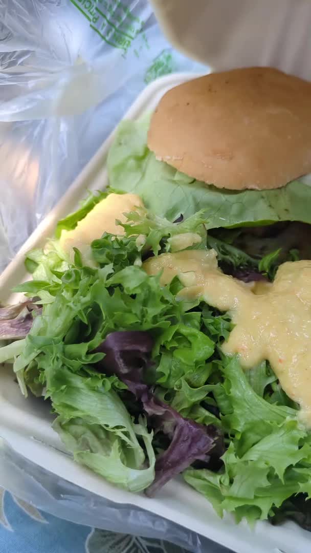 Video review of Nico's Fish Market