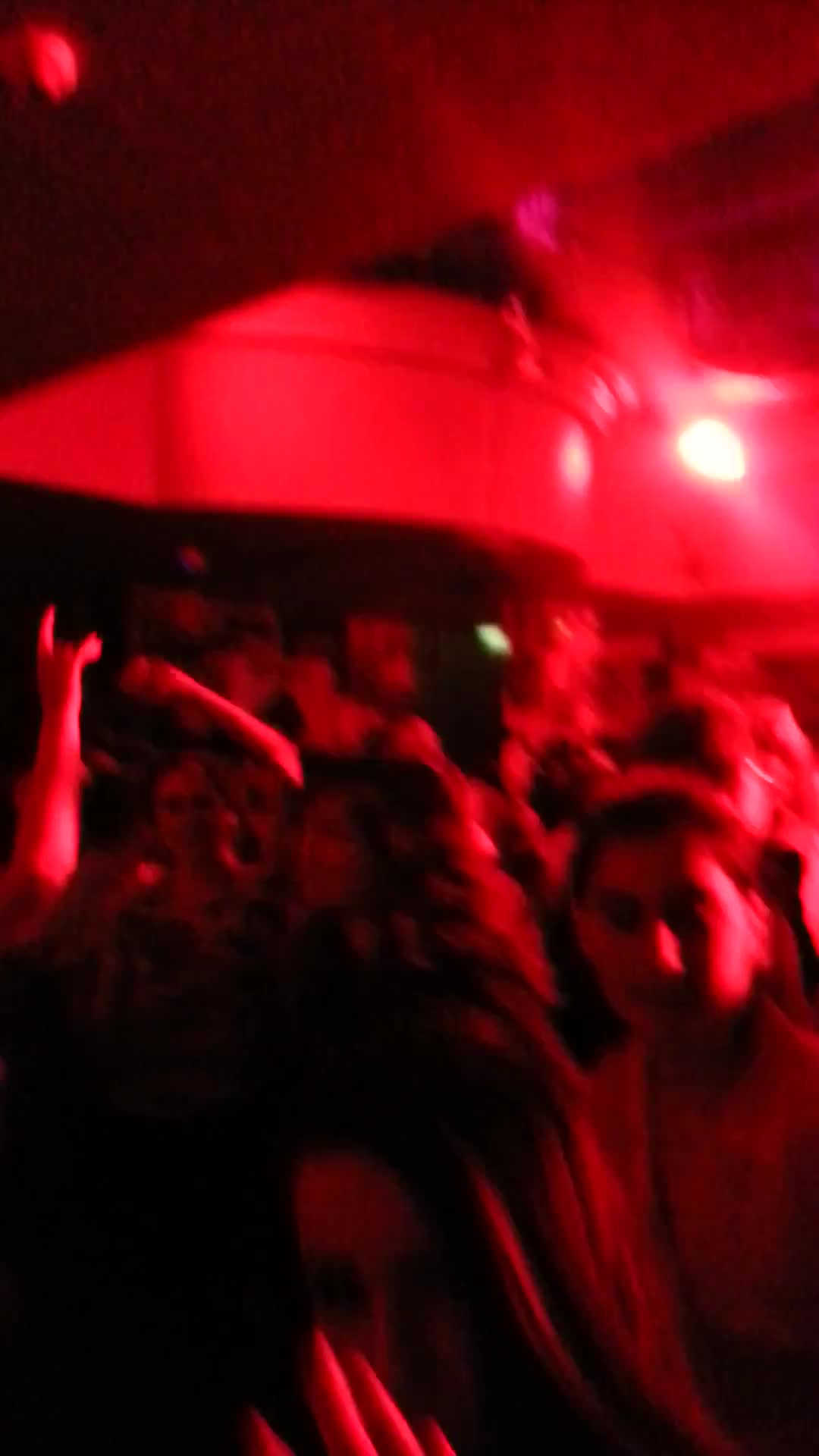 Video review of Whelan's