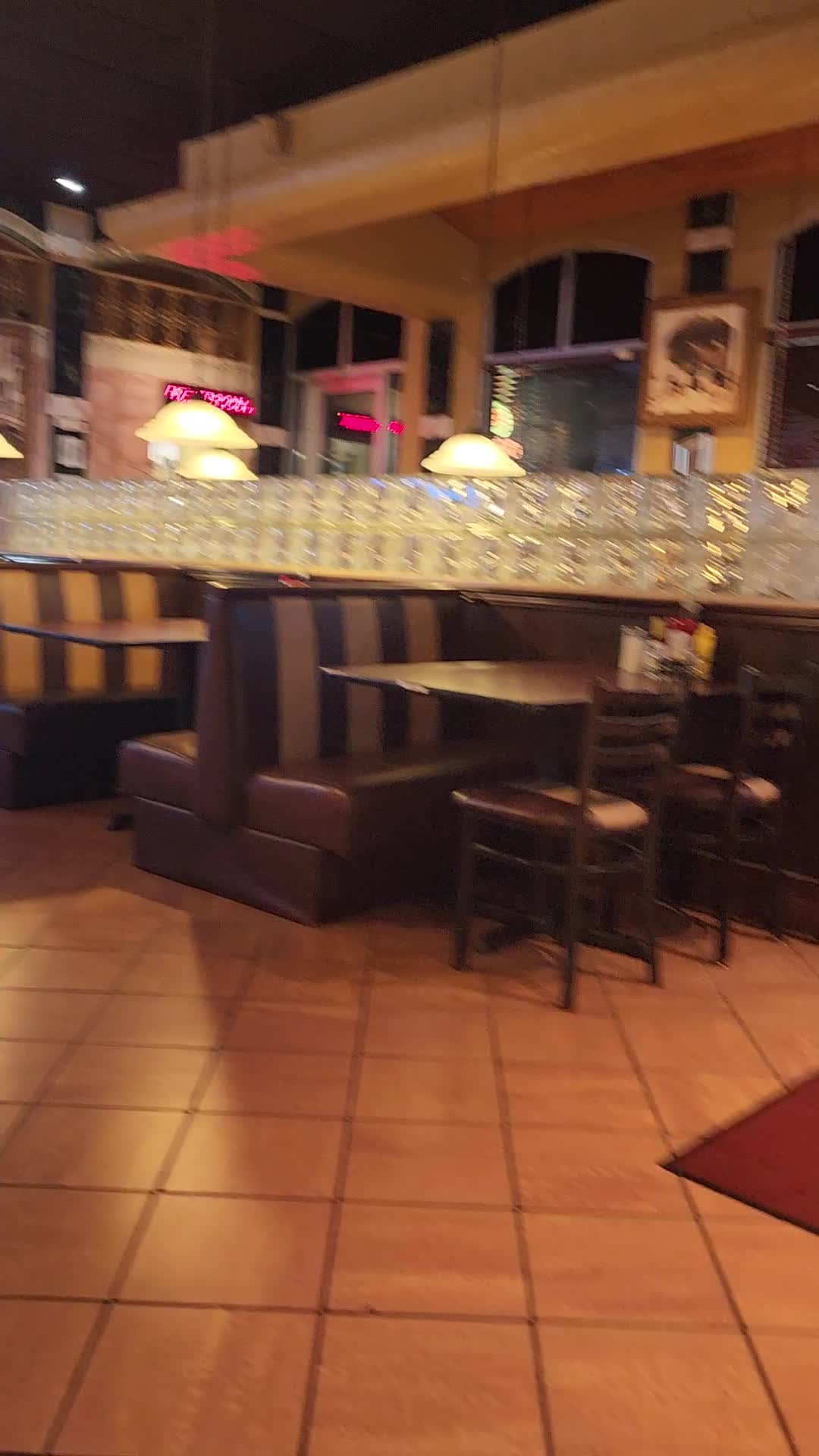 Video review of Georgia Diner