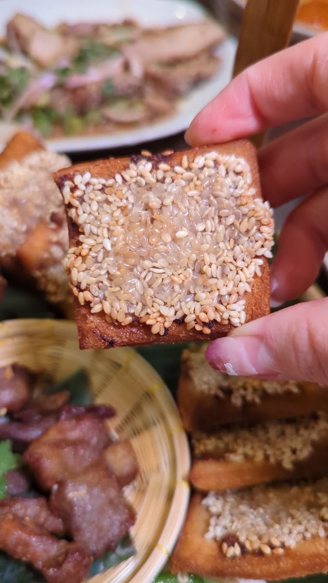 Video review of Pho Hong