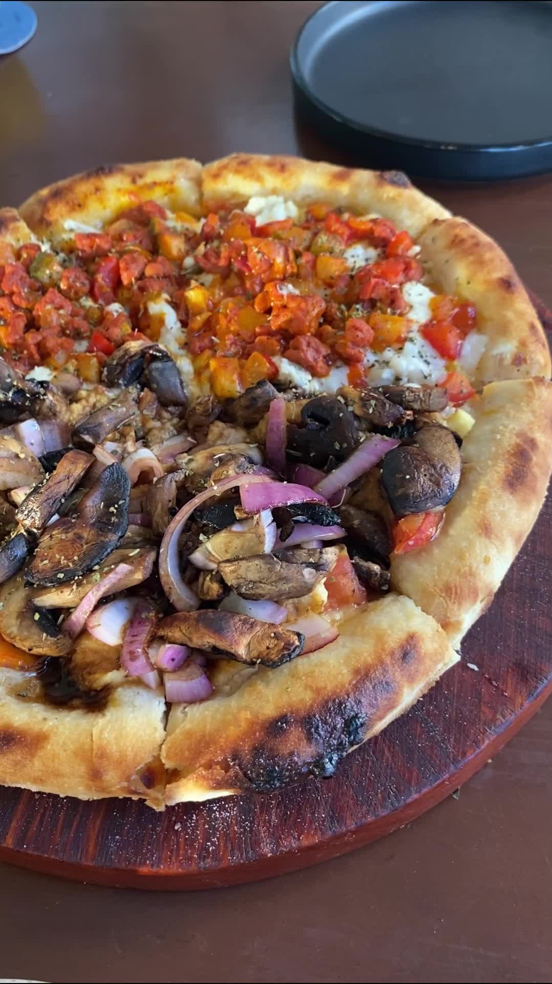 Coral Vegan Pizza